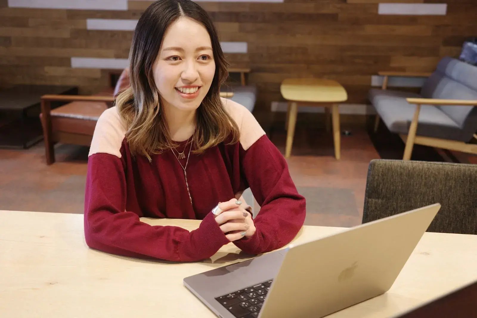 これまで他の研修サービスは検討されましたか?