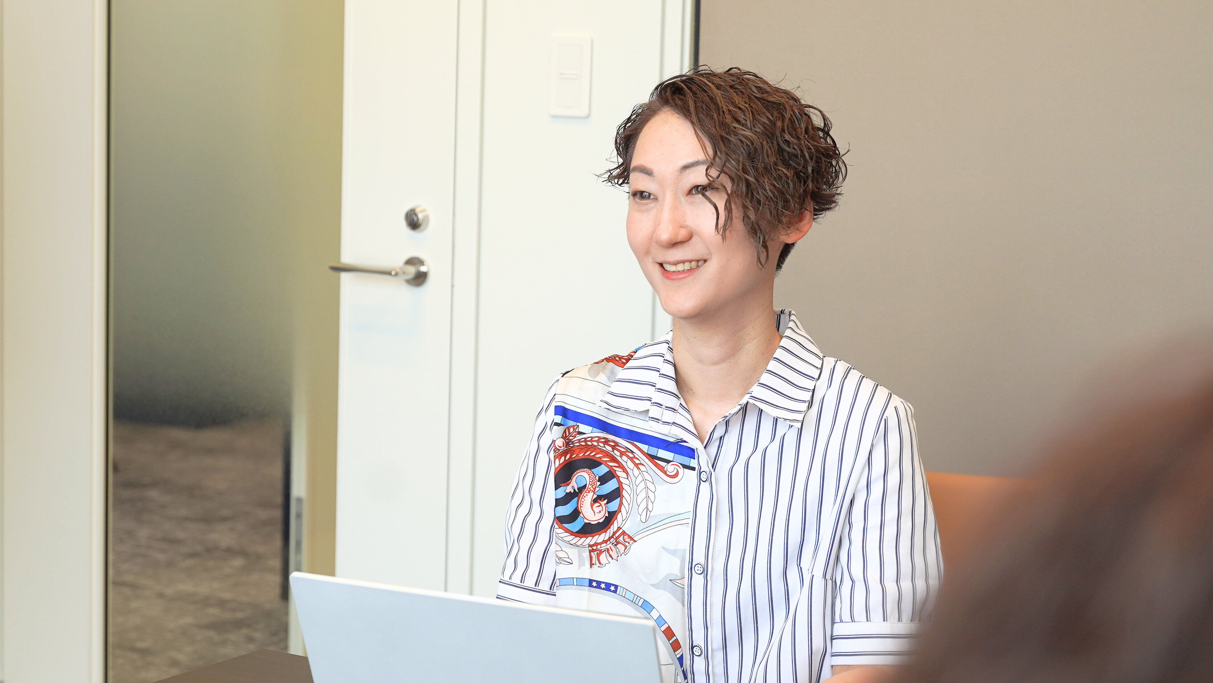 自身もマネジャーとして、EVeMの「型」の実践的な効果を実感したと語る奥田さん